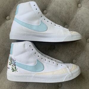 Nike White and Light Blue High-Top Sneakers